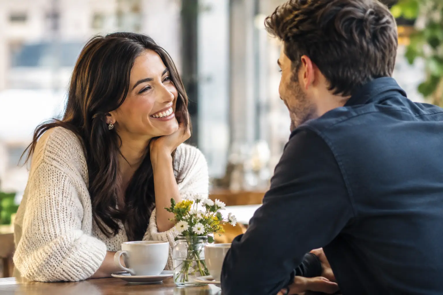 First Dates That Feel Easy, Not Interviewy